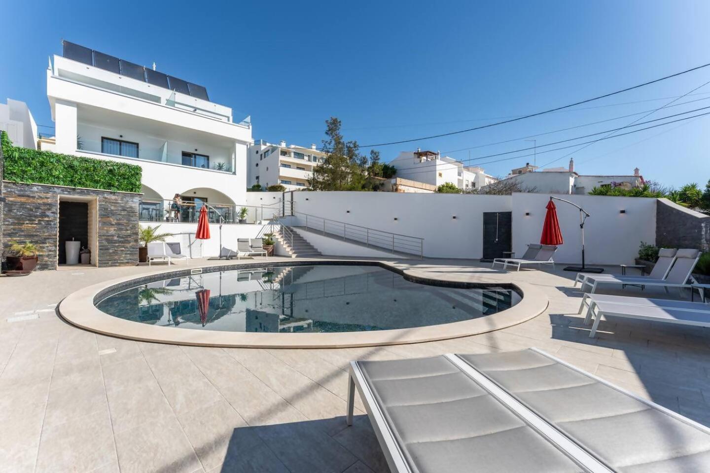 Malpique Heated Pool & Jacuzzi Guest House Homestay Albufeira